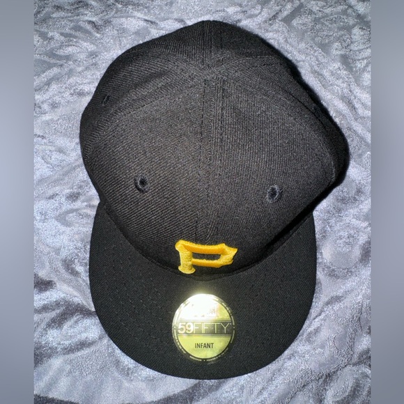 New Era 59Fifty Pittsburgh Pirates Fitted Hat- INFANT Size 6 - Picture 2 of 7